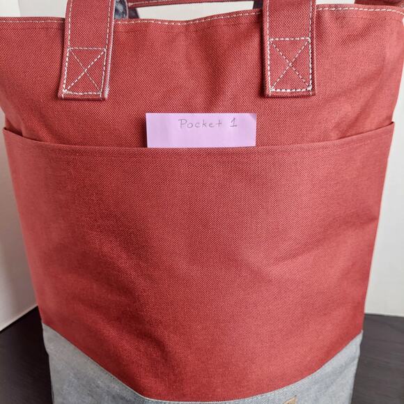 LocknLock Insulated Tote With 3-Piece Storage Set Red Gray Lock & Lock Lock And - Picture 6 of 13